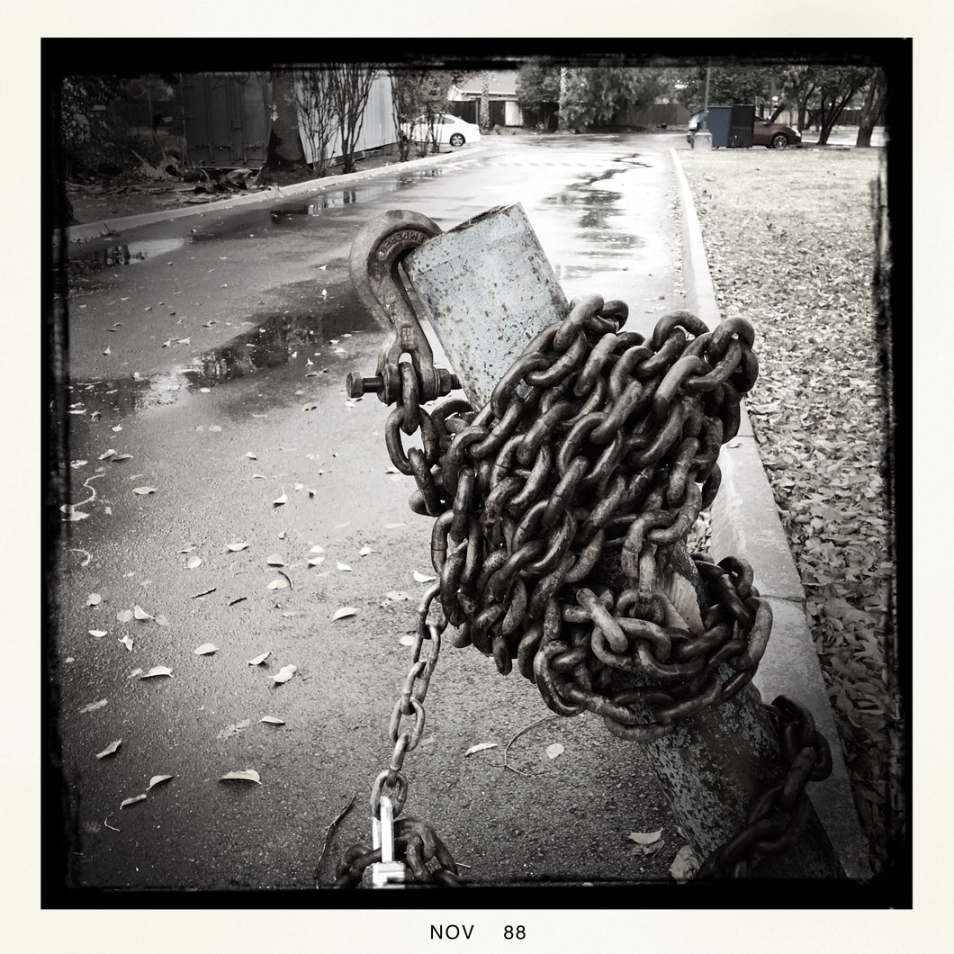 Chains by Robertino Ragazza